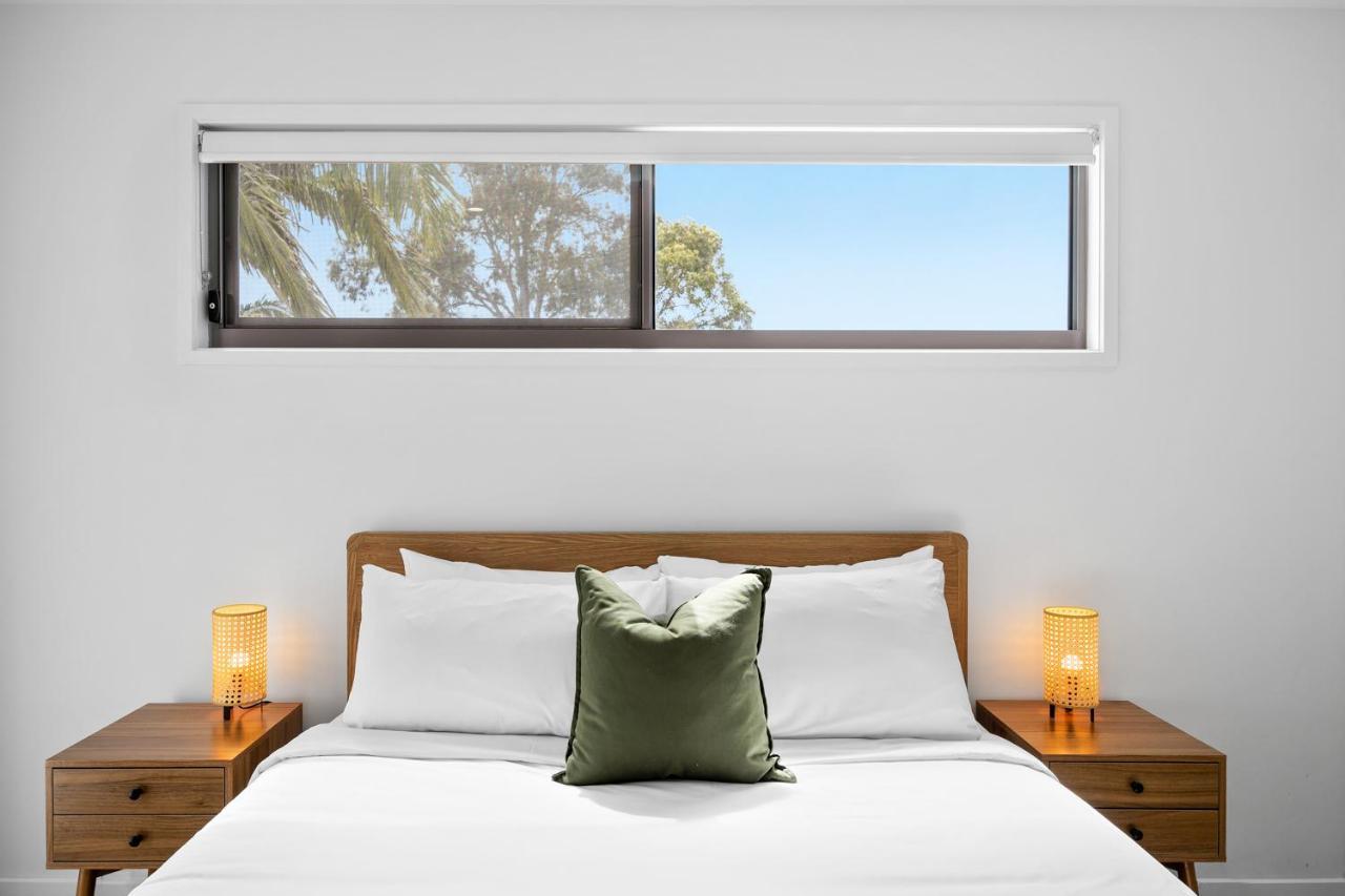 Azure River Side Townhouse Maroochydore